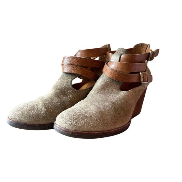 Kork-Ease Women's Stina Tan Suede Strap Ankle Booties sz 6.5M boho, western, cus - Picture 3 of 11